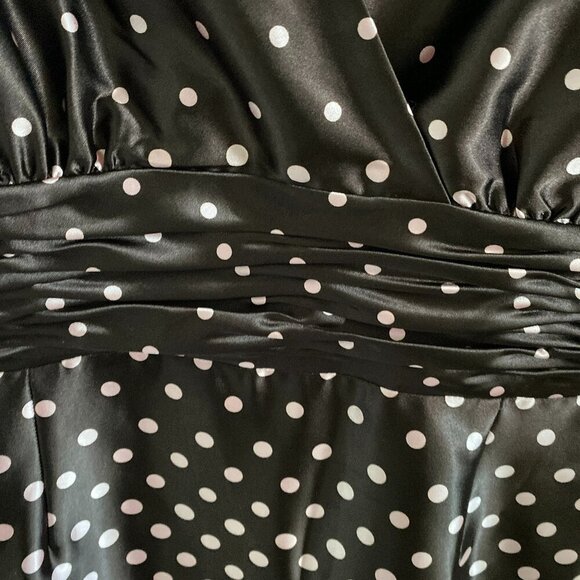 JESSICA HOWARD VINTAGE WOMEN'S SATIN FEEL SLEEVELESS KNEE LENGTH POLKA DOT 14P - Picture 4 of 6